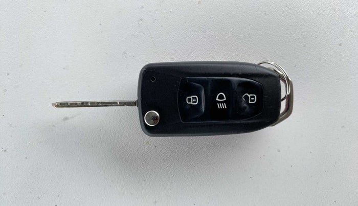 2014 Tata Bolt XT REVOTRON, Petrol, Manual, 68,413 km, Key Close Up