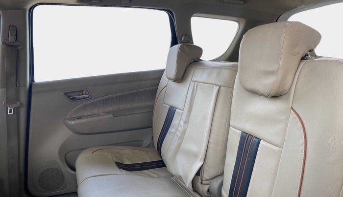 2014 Maruti Ertiga ZXI, Petrol, Manual, 50,489 km, Right Side Rear Door Cabin