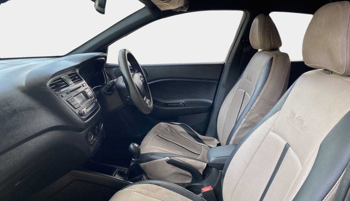 2015 Hyundai i20 Active 1.2 S, Petrol, Manual, 20,270 km, Right Side Front Door Cabin