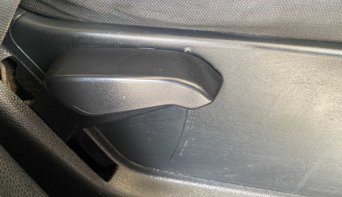 2019 Ford Ecosport TITANIUM 1.5L DIESEL, Diesel, Manual, 82,659 km, Driver Side Adjustment Panel