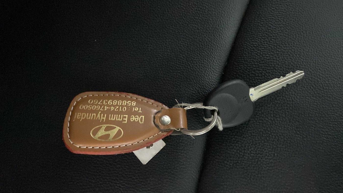 2019 Hyundai NEW SANTRO ASTA MT, Petrol, Manual, 14,893 km, Key Close Up