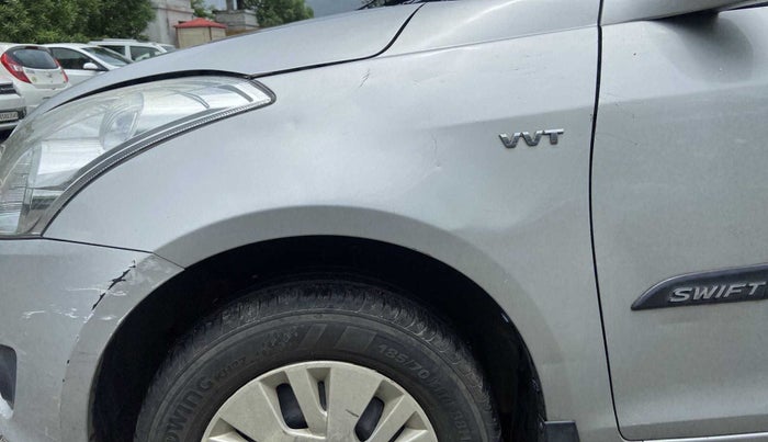 2014 Maruti Swift VXI, Petrol, Manual, 51,659 km, Left fender - Minor scratches