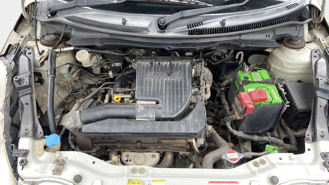 2014 Maruti Swift VXI, Petrol, Manual, 51,659 km, Open Bonet