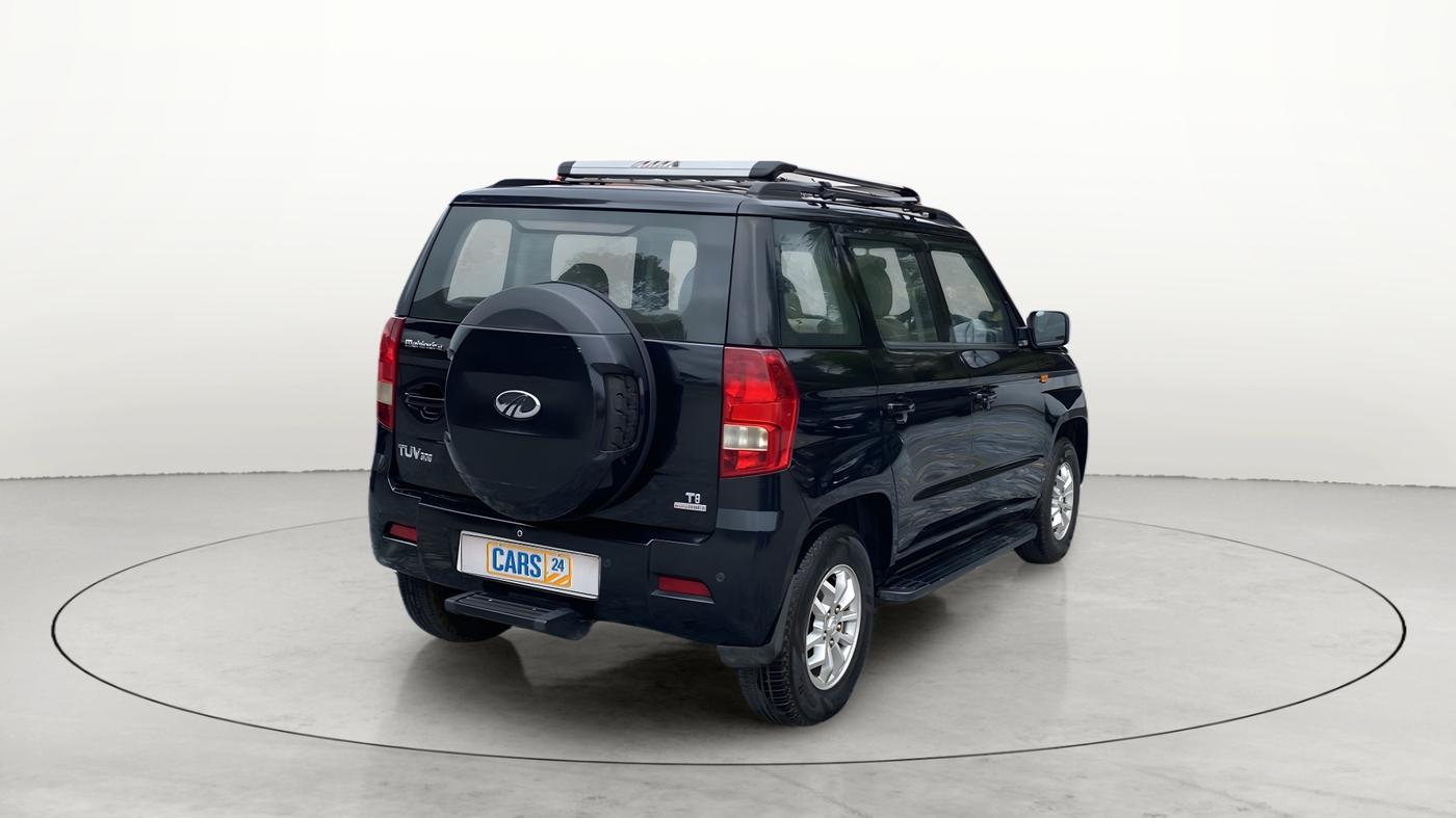 2015 Mahindra TUV300 T8 AMT, Diesel, Automatic, 37,609 km, Right Back Diagonal