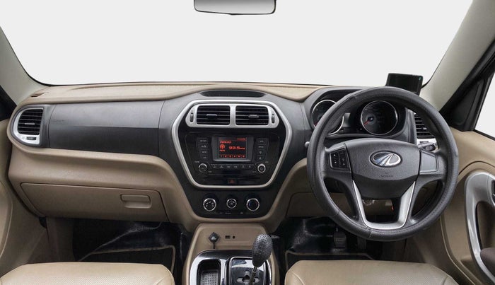 2015 Mahindra TUV300 T8 AMT, Diesel, Automatic, 37,609 km, Dashboard