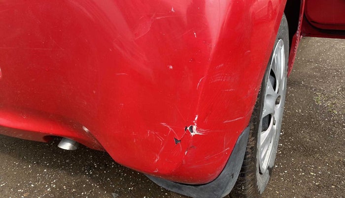 2015 Honda Brio S MT, Petrol, Manual, 73,676 km, Rear bumper - Minor scratches