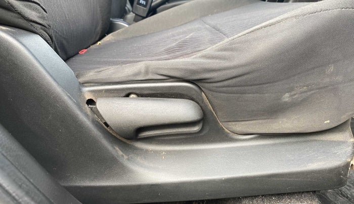 2016 Maruti Swift VXI O, Petrol, Manual, 65,298 km, Driver Side Adjustment Panel