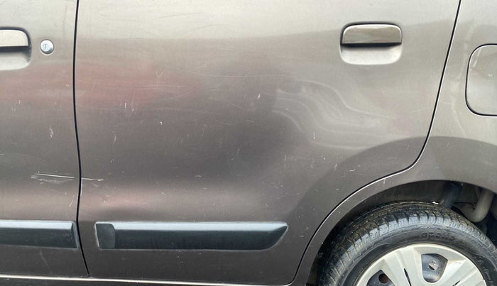 2015 Maruti Wagon R 1.0 VXI, Petrol, Manual, 11,713 km, Rear left door - Minor scratches