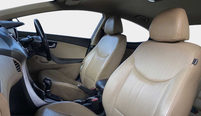 2015 Hyundai New Elantra 1.6 SX AT DIESEL, Diesel, Automatic, 1,19,655 km, Right Side Front Door Cabin