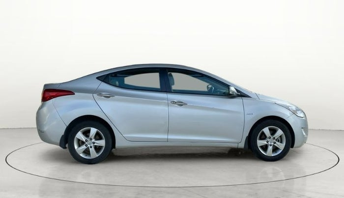 2015 Hyundai New Elantra 1.6 SX AT DIESEL, Diesel, Automatic, 1,19,655 km, Right Side View