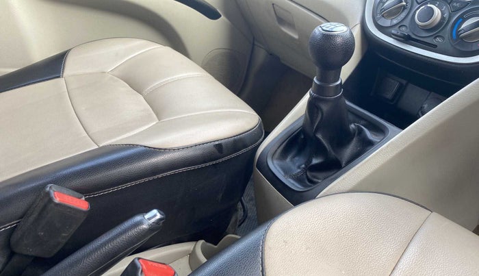 2018 Maruti Celerio ZXI, Petrol, Manual, 89,064 km, Gear Lever