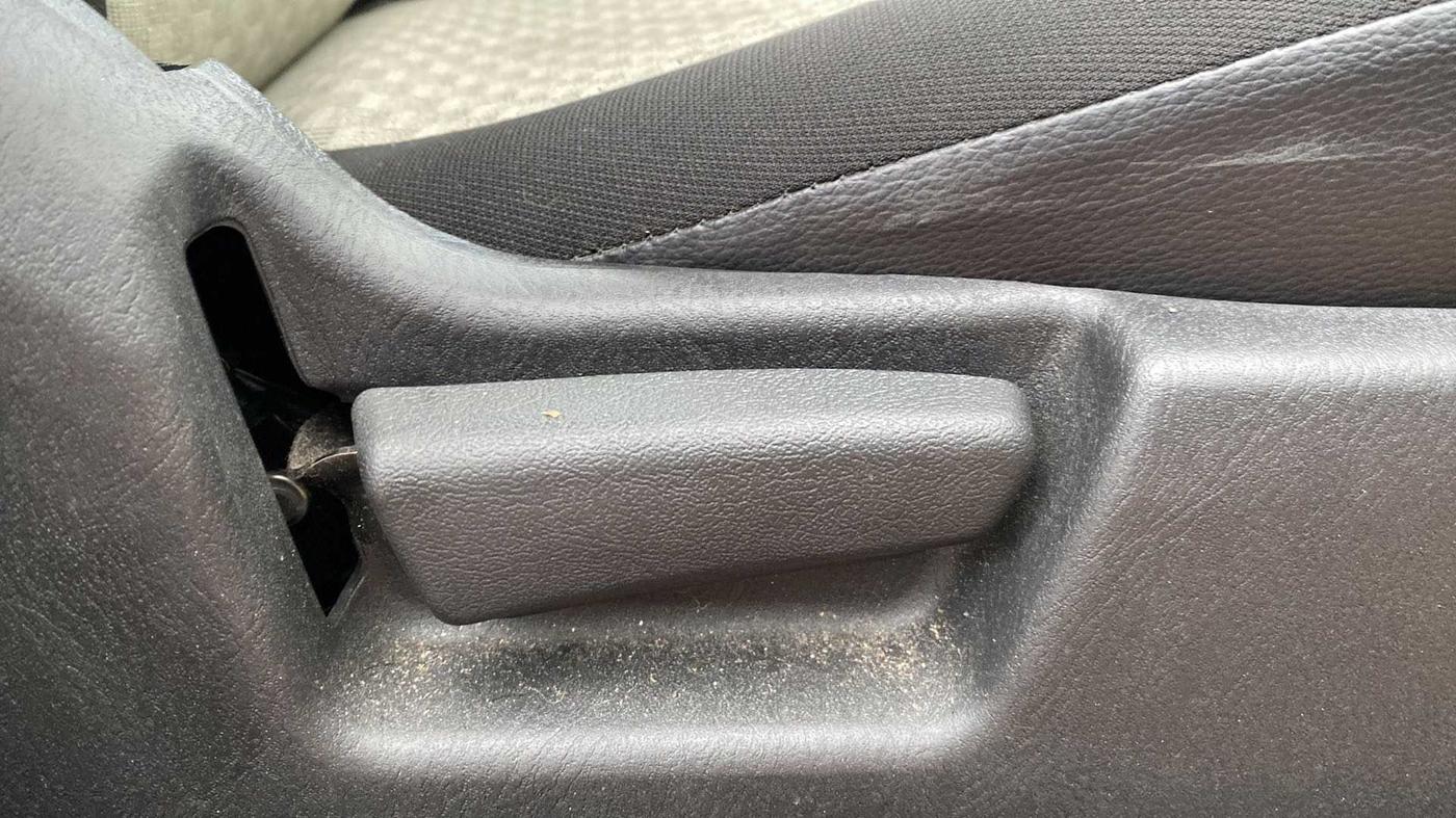 2019 Maruti Alto LXI, Petrol, Manual, 2,564 km, Driver Side Adjustment Panel