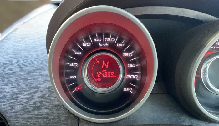 2013 Mahindra XUV500 W6, Diesel, Manual, 1,24,386 km, Odometer Image