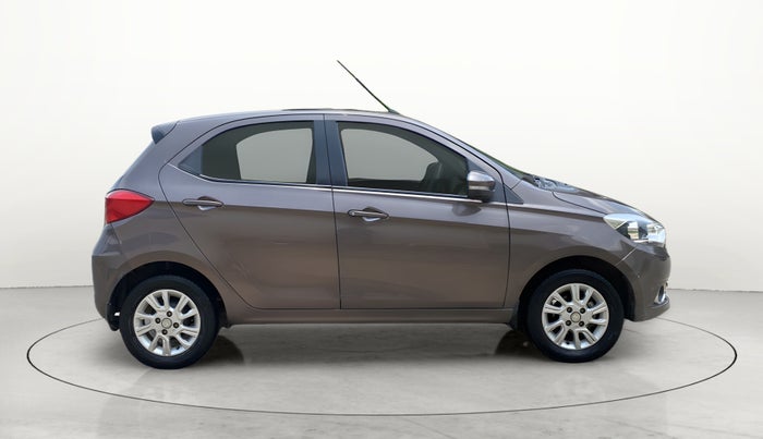 2018 Tata Tiago XZ PETROL, Petrol, Manual, 29,456 km, Right Side