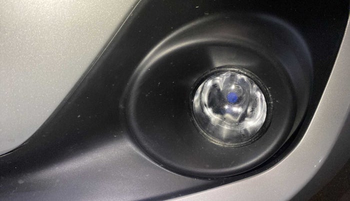 2018 Maruti Swift VXI AMT, Petrol, Automatic, 24,913 km, Left fog light - Not working