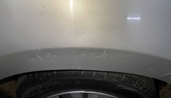 2018 Maruti Swift VXI AMT, Petrol, Automatic, 24,913 km, Right fender - Slightly dented