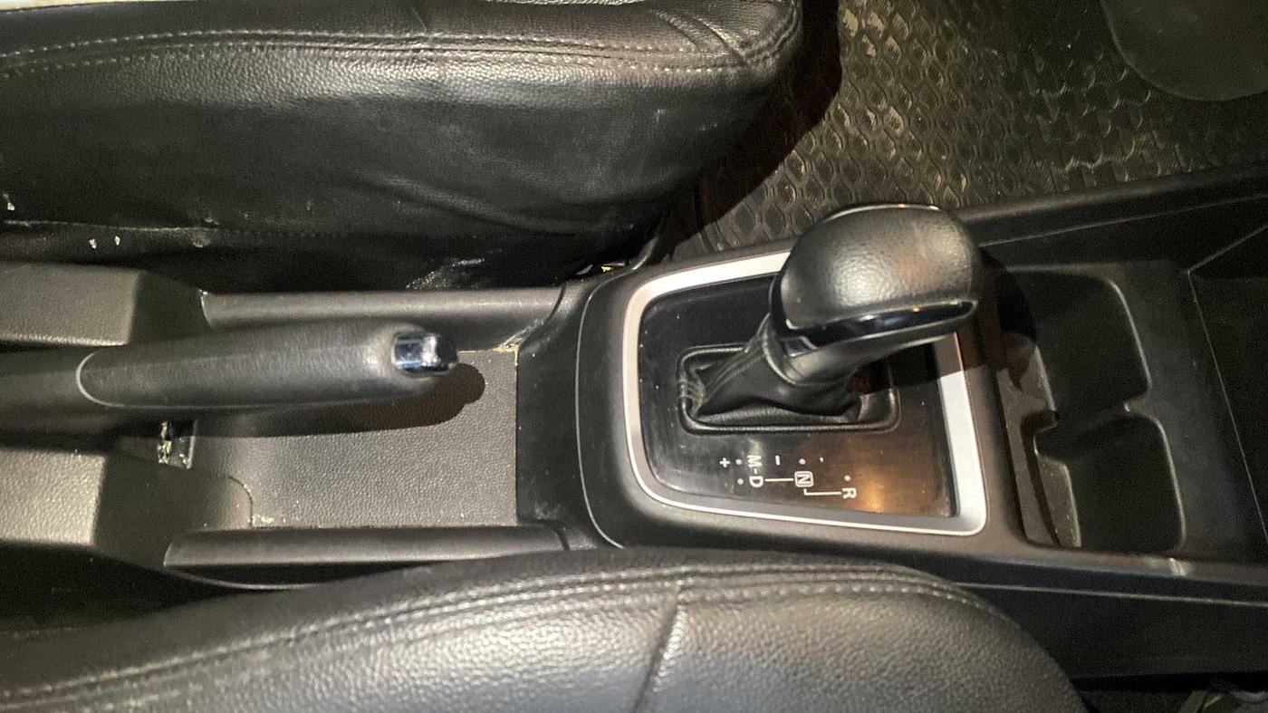 2018 Maruti Swift VXI AMT, Petrol, Automatic, 24,913 km, Gear Lever