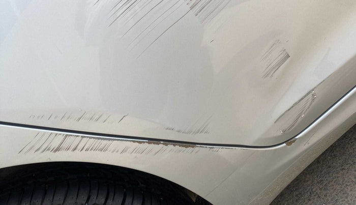 2018 Hyundai Verna 1.6 VTVT SX, Petrol, Manual, 45,316 km, Right running board - Slightly dented