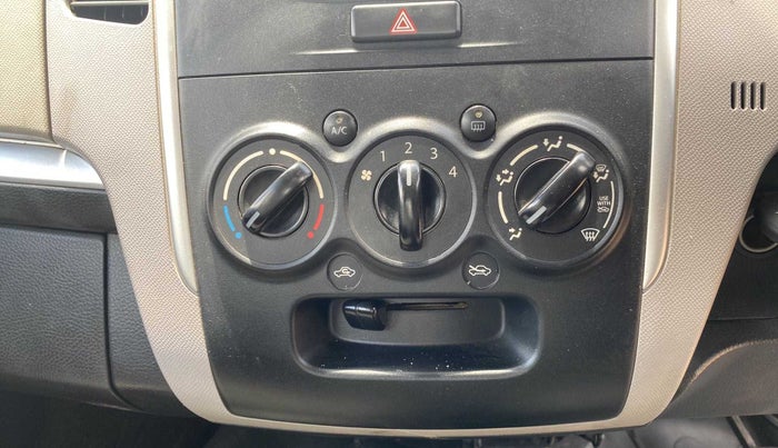 2013 Maruti Wagon R 1.0 VXI, Petrol, Manual, 36,721 km, AC Unit - Car heater not working