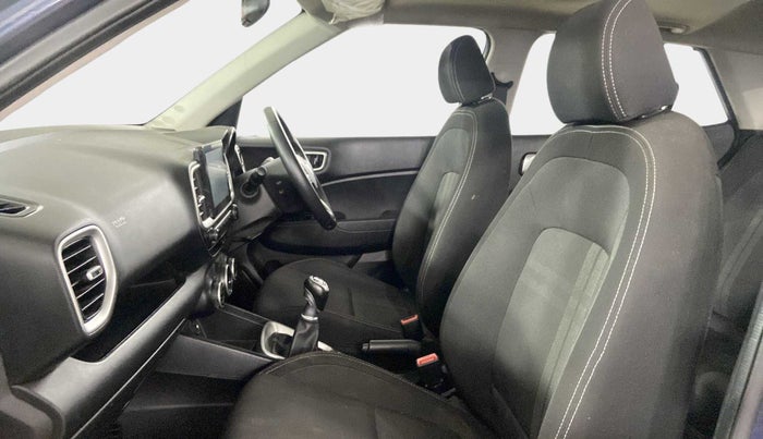 2019 Hyundai VENUE SX 1.0 TURBO, Petrol, Manual, 30,579 km, Right Side Front Door Cabin