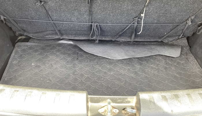 2014 Maruti Swift VXI, Petrol, Manual, 44,988 km, Boot Inside