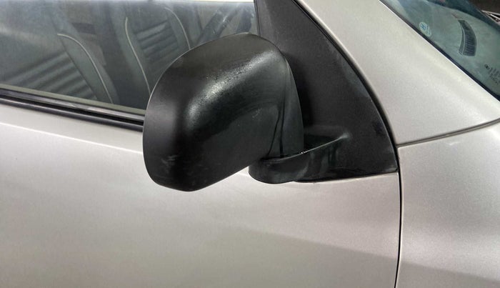 2016 Hyundai i10 MAGNA 1.1, Petrol, Manual, 61,347 km, Right rear-view mirror - Mirror motor not working