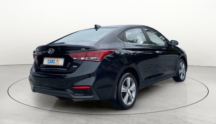 2018 Hyundai Verna 1.6 VTVT SX (O) AT, Petrol, Automatic, 20,037 km, Right Back Diagonal