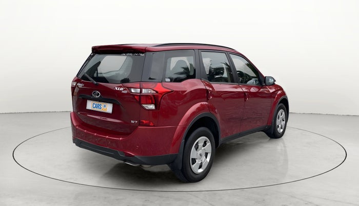 2018 Mahindra XUV500 W7, Diesel, Manual, 65,433 km, Right Back Diagonal