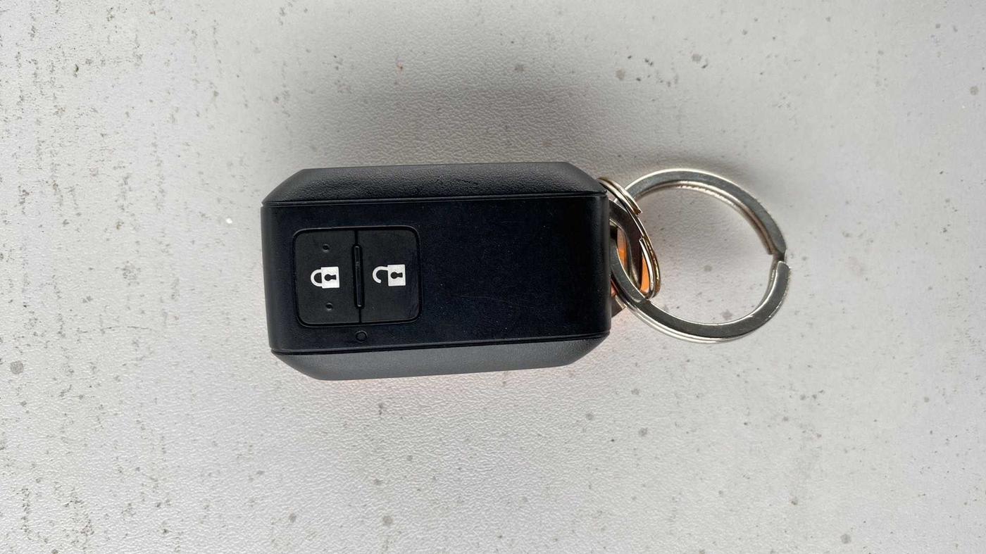 2022 Maruti Baleno ZETA 1.2 AGS, Petrol, Automatic, 10,302 km, Key Close Up