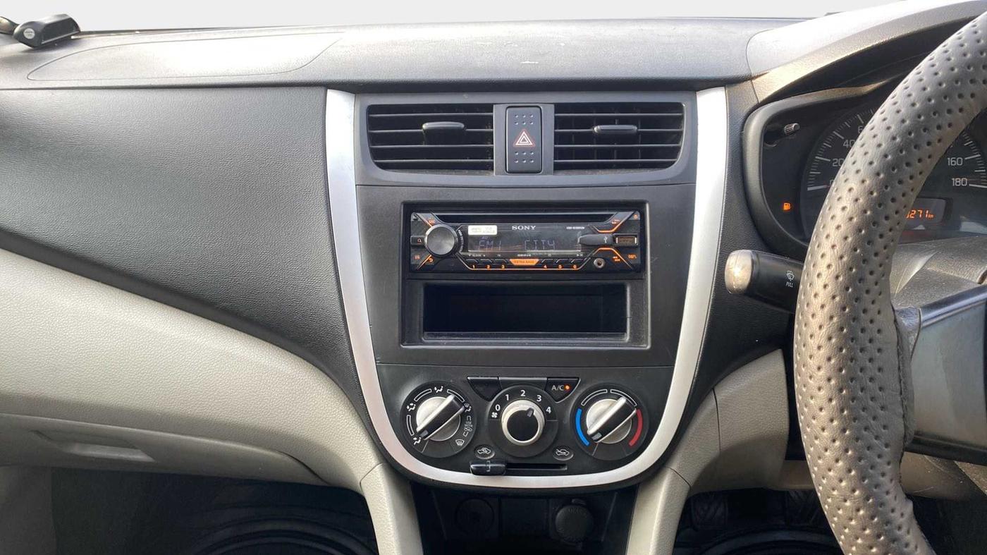2017 Maruti Celerio VXI, Petrol, Manual, 38,263 km, Infotainment System