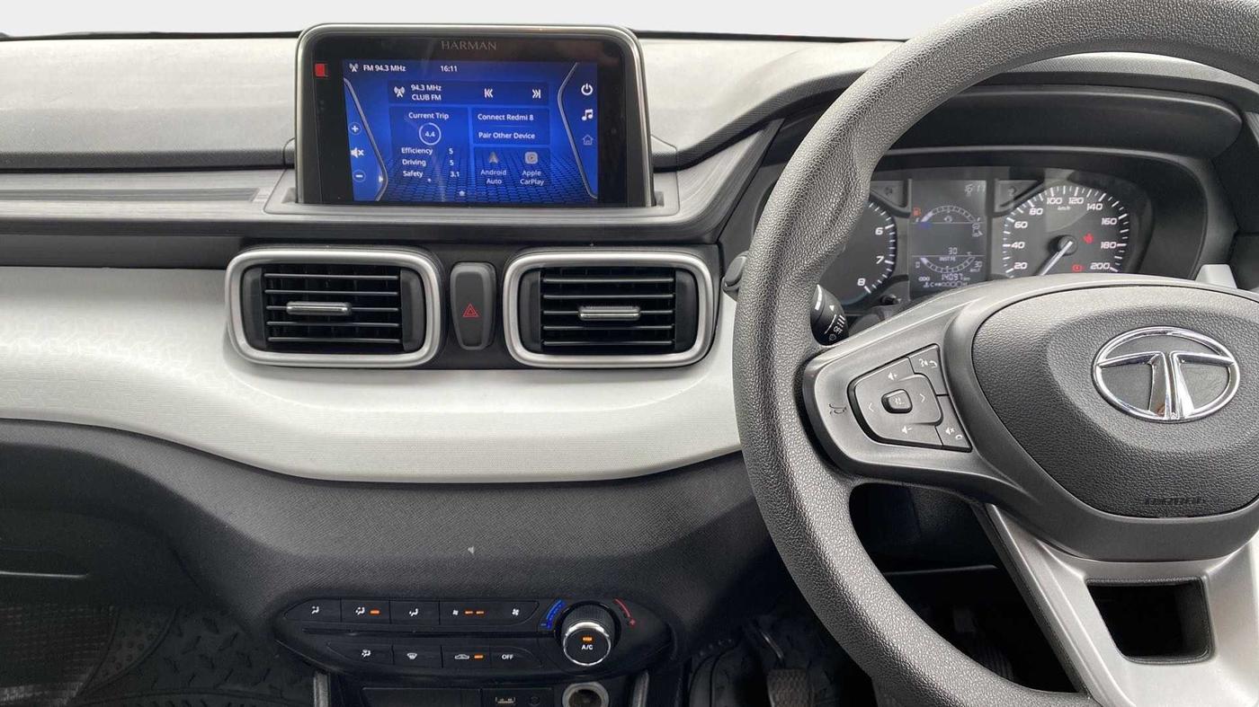 2022 Tata PUNCH ACCOMPLISHED MT, Petrol, Manual, 14,077 km, Infotainment System
