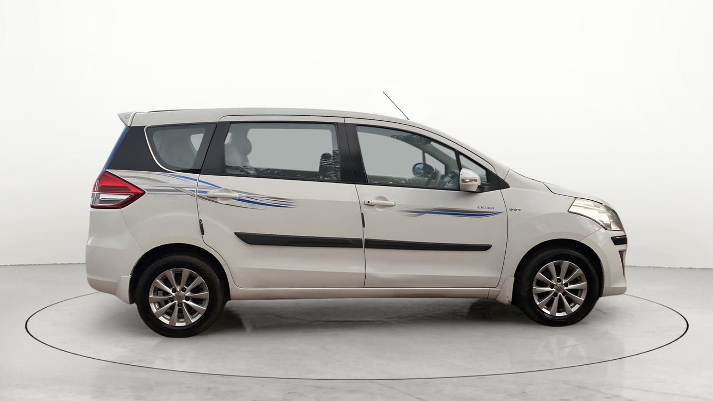 2015 Maruti Ertiga ZXI, Petrol, Manual, 86,927 km, Right Side View