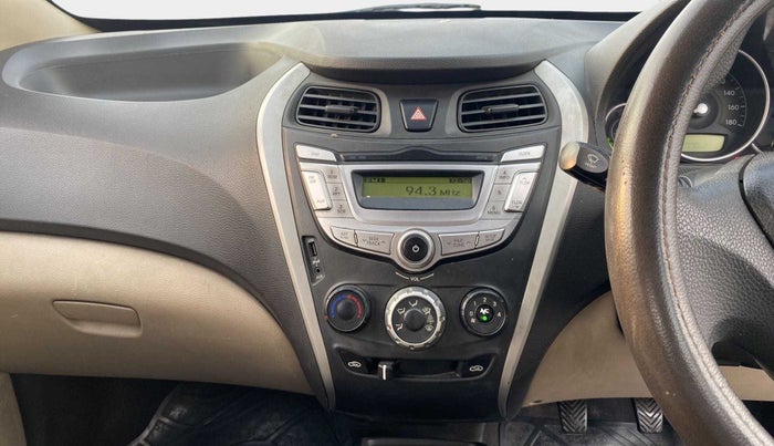 2016 Hyundai Eon MAGNA +, Petrol, Manual, 42,763 km, Air Conditioner