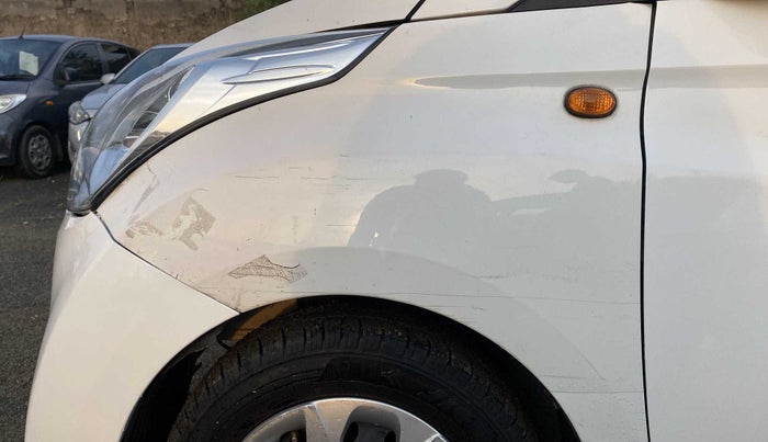 2016 Hyundai Eon MAGNA +, Petrol, Manual, 42,763 km, Left fender - Minor scratches