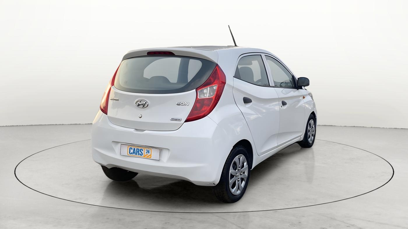 2016 Hyundai Eon MAGNA +, Petrol, Manual, 42,763 km, Right Back Diagonal