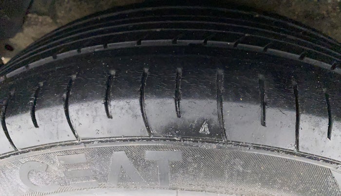 2012 Hyundai i20 MAGNA (O) 1.4 CRDI, Diesel, Manual, 83,595 km, Right Rear Tyre Tread