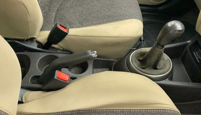 2012 Hyundai i20 MAGNA (O) 1.4 CRDI, Diesel, Manual, 83,595 km, Gear Lever