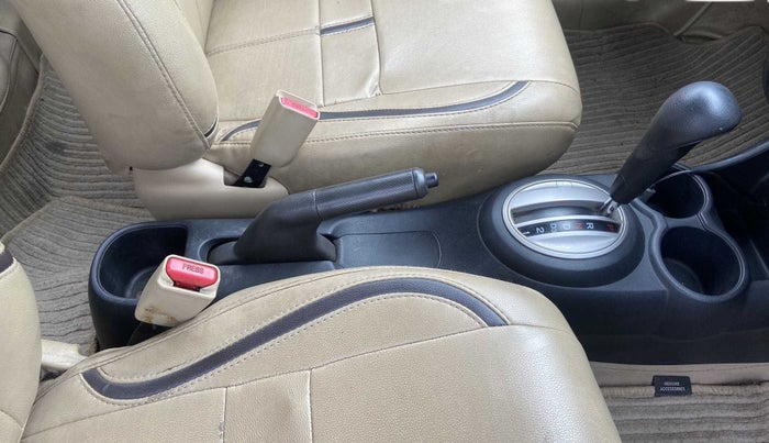 2014 Honda Brio VX AT, Petrol, Automatic, 82,709 km, Gear Lever