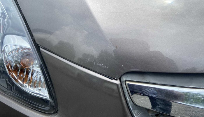 2014 Honda Brio VX AT, Petrol, Automatic, 82,709 km, Bonnet (hood) - Minor scratches