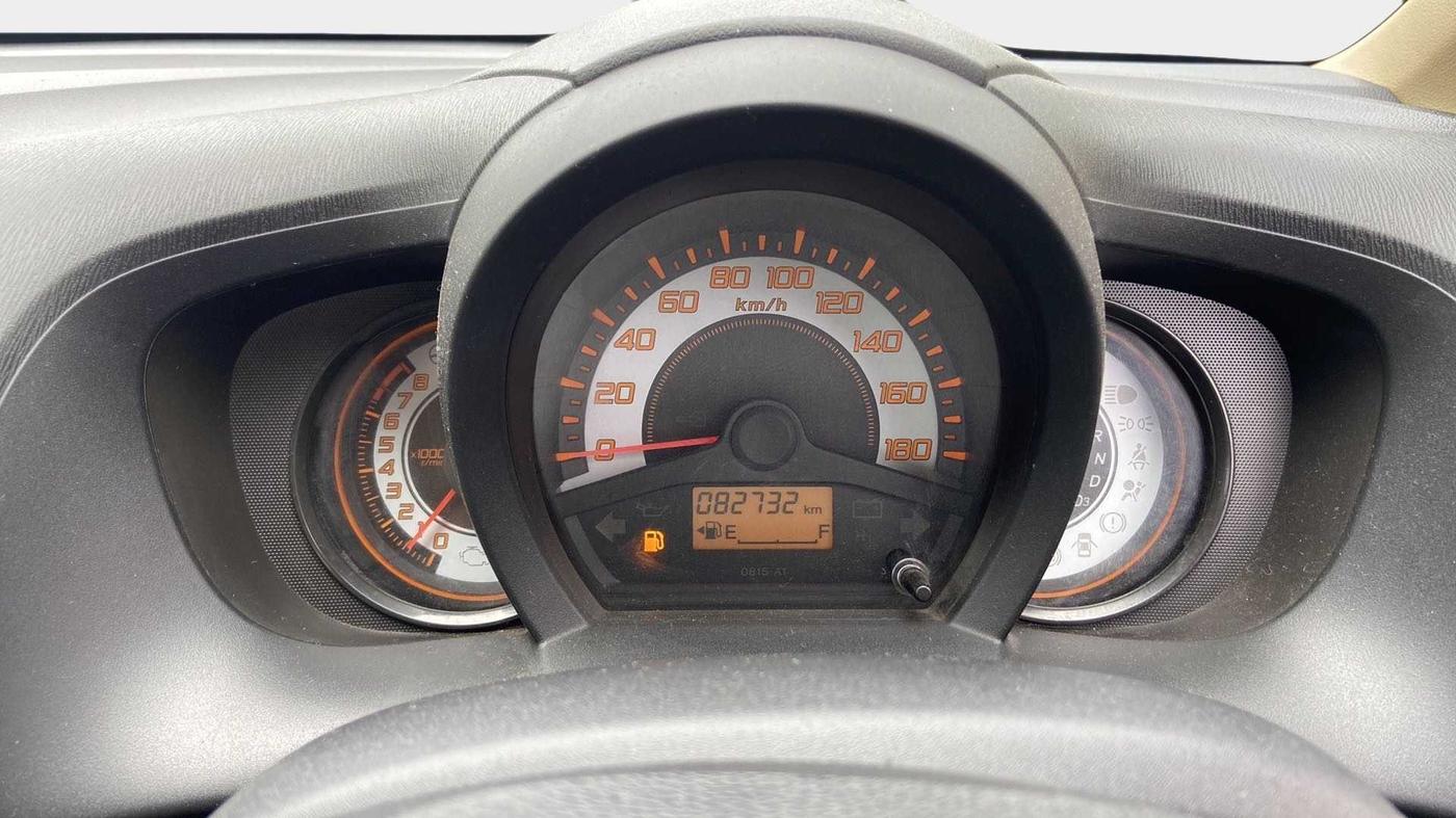 2014 Honda Brio VX AT, Petrol, Automatic, 82,709 km, Odometer Image