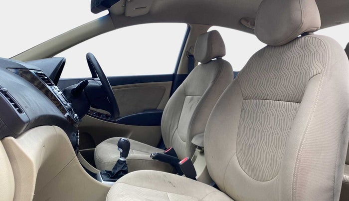 2012 Hyundai Verna FLUIDIC 1.6 VTVT SX, Petrol, Manual, 68,857 km, Right Side Front Door Cabin