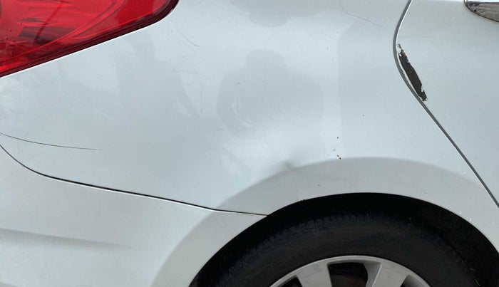 2012 Hyundai Verna FLUIDIC 1.6 VTVT SX, Petrol, Manual, 68,857 km, Right quarter panel - Slightly dented