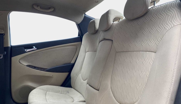 2012 Hyundai Verna FLUIDIC 1.6 VTVT SX, Petrol, Manual, 68,857 km, Right Side Rear Door Cabin