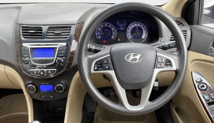 2012 Hyundai Verna FLUIDIC 1.6 VTVT SX, Petrol, Manual, 68,857 km, Steering Wheel Close Up