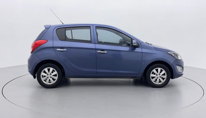 2014 Hyundai i20 ASTA 1.4 CRDI, Diesel, Manual, 1,23,252 km, Right Side View