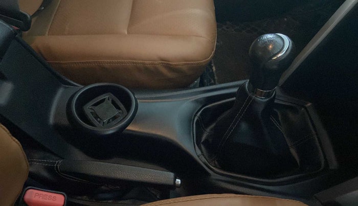 2019 Toyota Innova Crysta 2.4 VX 7 STR, Diesel, Manual, 62,939 km, Gear Lever