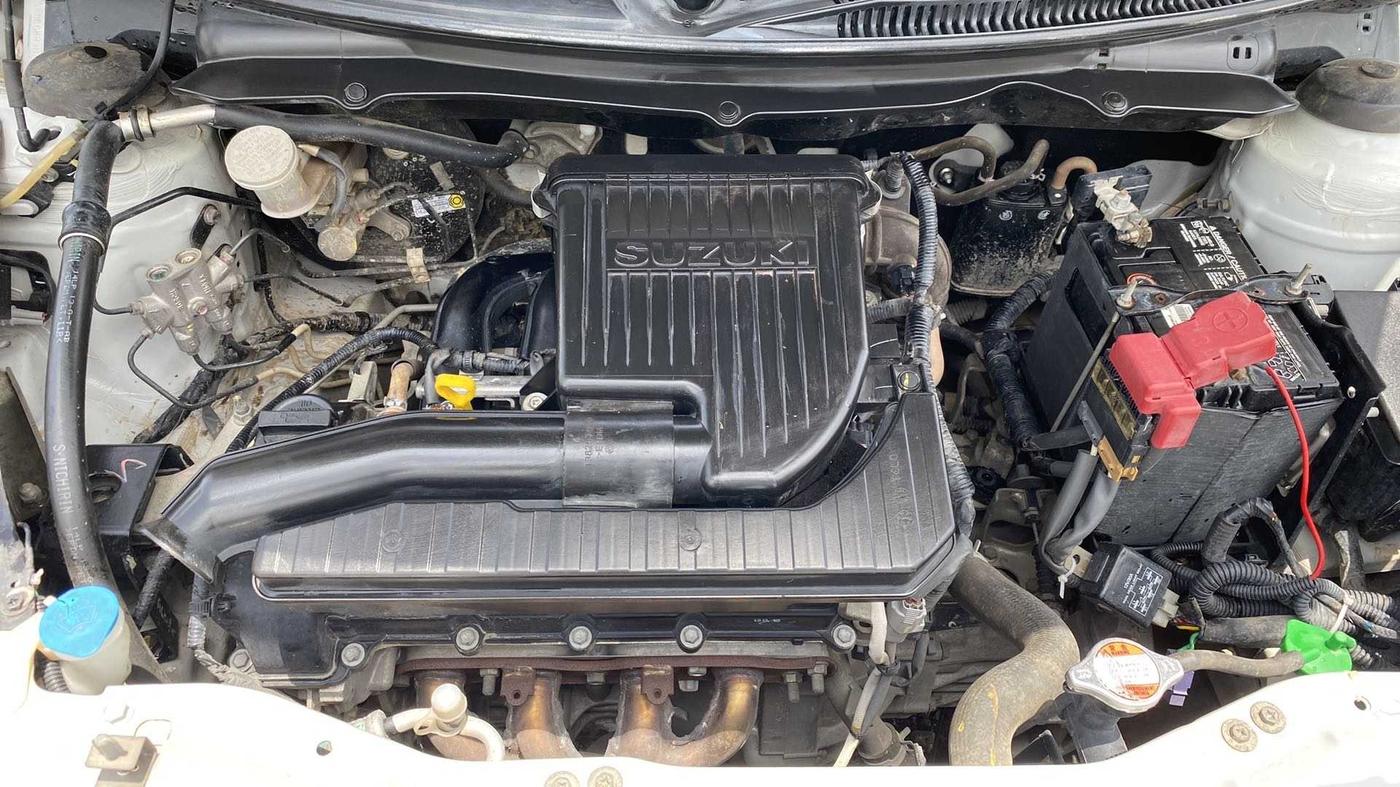 2016 Maruti Swift VXI, Petrol, Manual, 66,879 km, Open Bonet