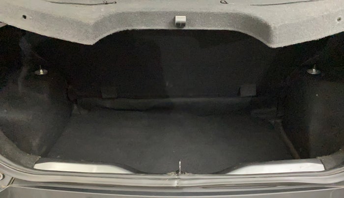 2022 Tata PUNCH ADVENTURE MT, Petrol, Manual, 28,376 km, Boot Inside