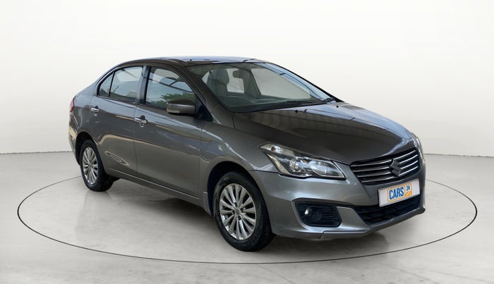 2016 Maruti Ciaz ZXI, Petrol, Manual, 47,075 km, Right Front Diagonal