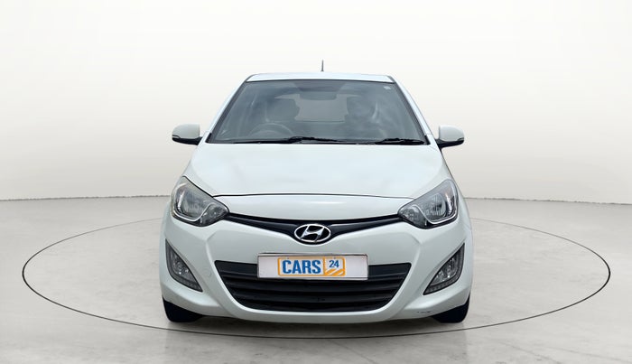 2014 Hyundai i20 SPORTZ 1.4 AT, Petrol, Automatic, 62,490 km, Front